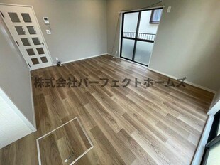 東中振１丁目戸建　賃貸の物件内観写真